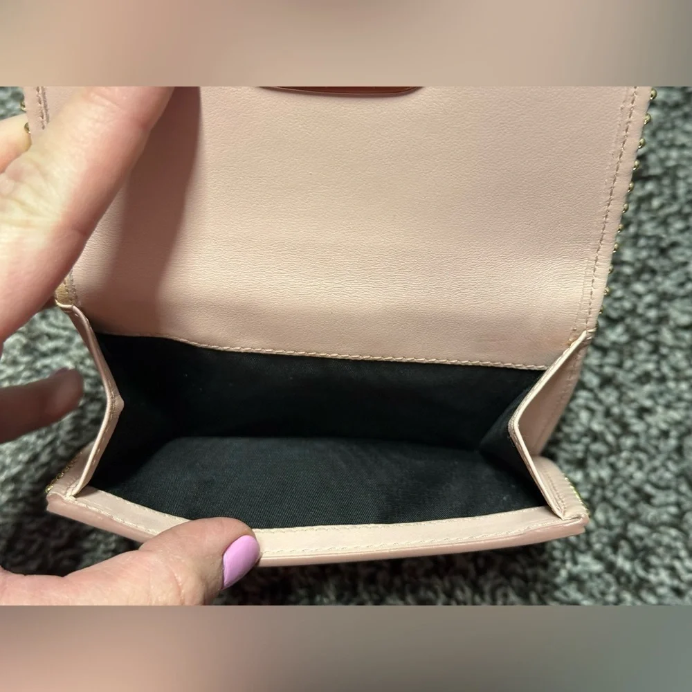 Salvatore Ferragamo vara bow pink compact wallet